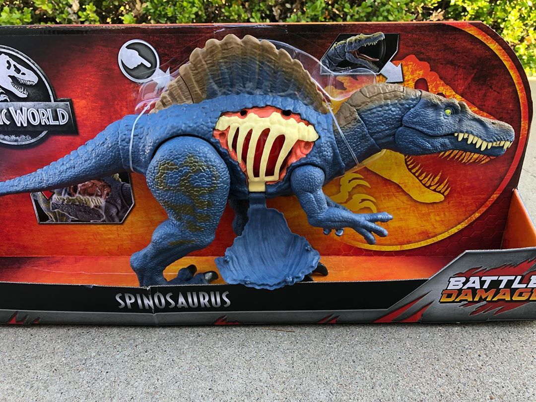 mattel battle damage spinosaurus
