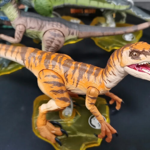 velociraptor tiger